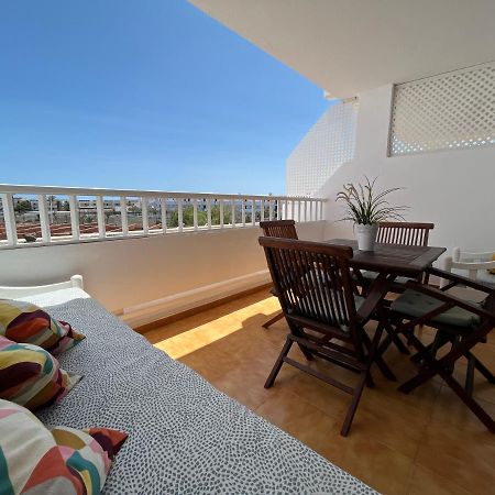 The Colors House, 653 Y 654 - Private Apartment Costa Teguise Eksteriør bilde