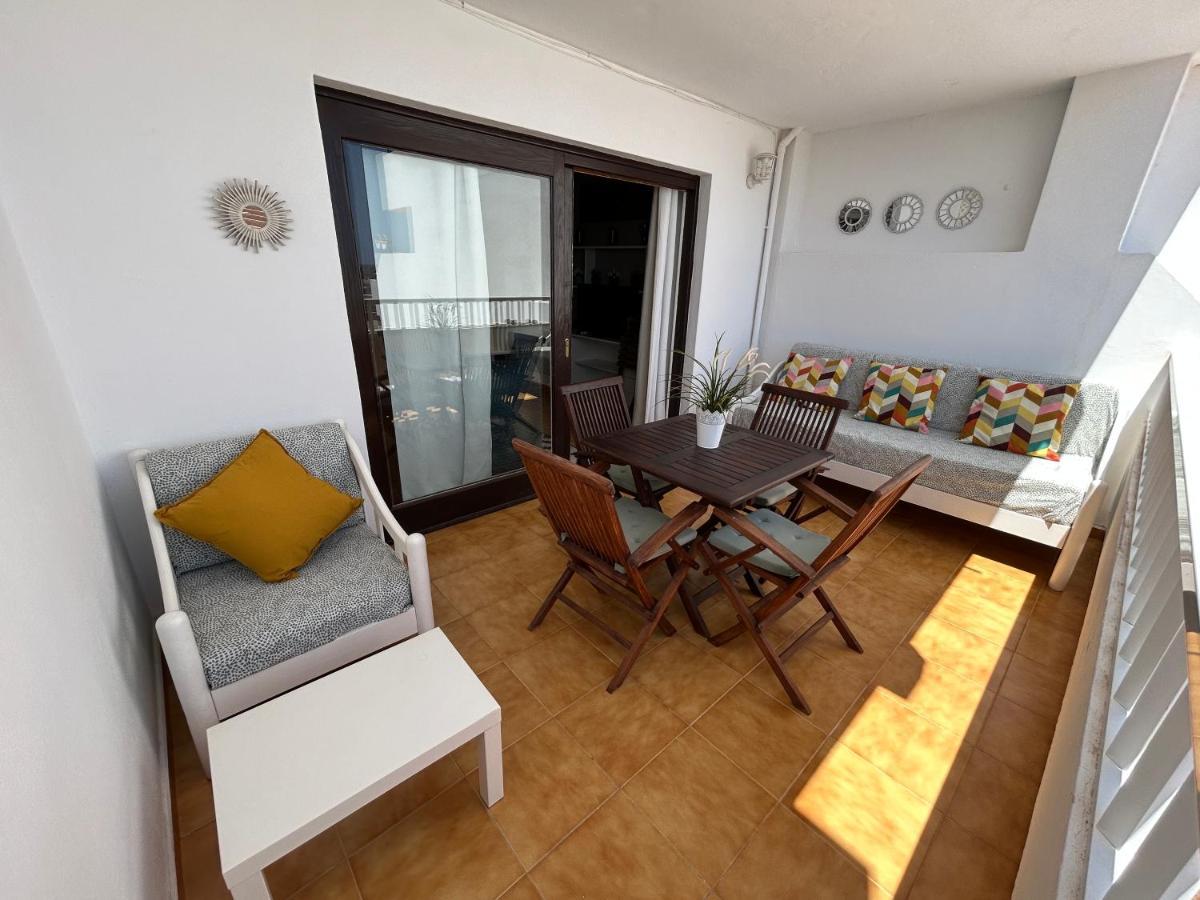 The Colors House, 653 Y 654 - Private Apartment Costa Teguise Eksteriør bilde